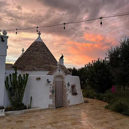 Rebeatrullihome With Pool Villa